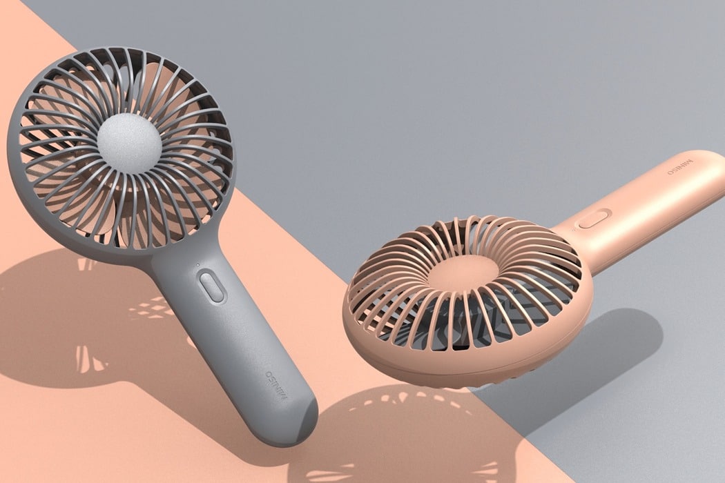 A Desktop Fan That Turns Handheld