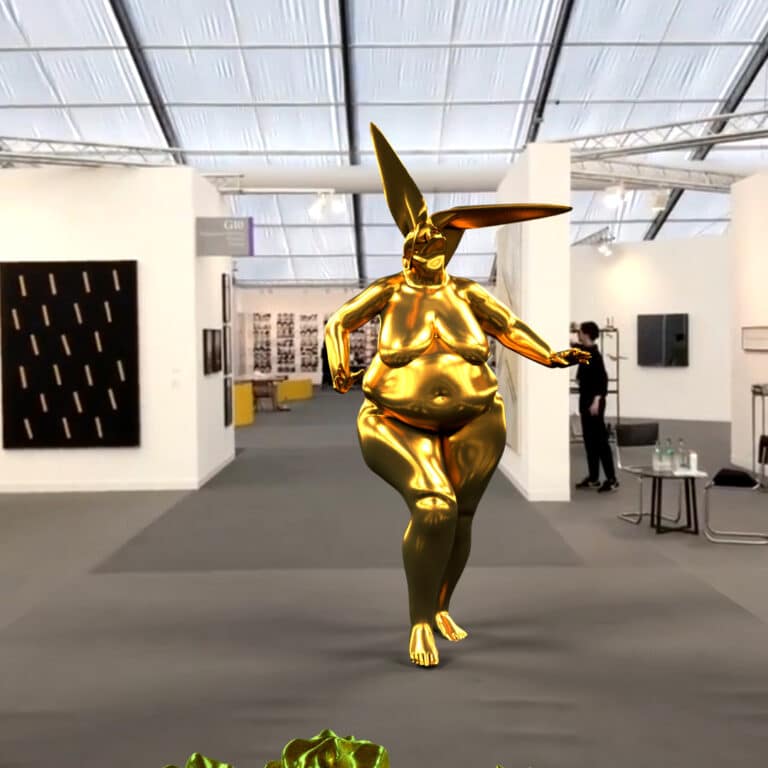 Marjan Moghaddam Explores Dazzling Shape-shifting 3D Forms Marjan Moghaddam Explores Dazzling Shape-shifting 3D Forms