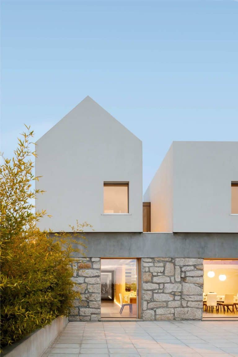 Paulo Merlini Architects Remodel The Old Farmhouse Paulo Merlini by Old Farmhouse