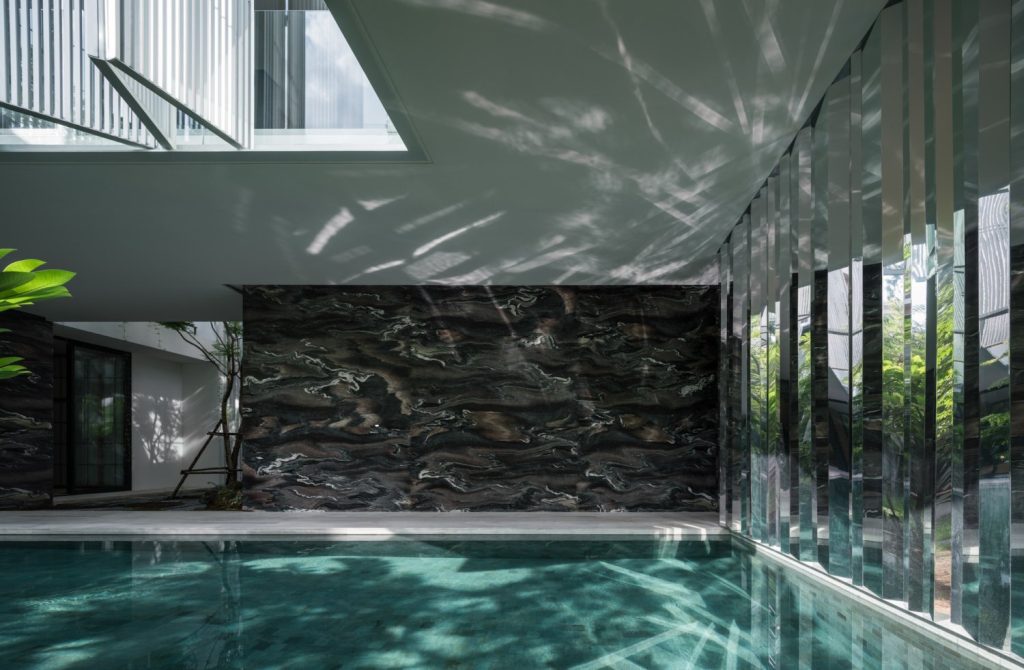 INTERLUDE House By AAd with pool