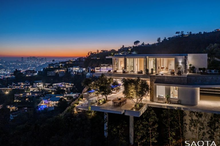 SAOTA's Bellgave Alignments Elegant Architecture Structure With Immersive Panoramic Landscape SAOTA's Bellgave Architecture Structure
