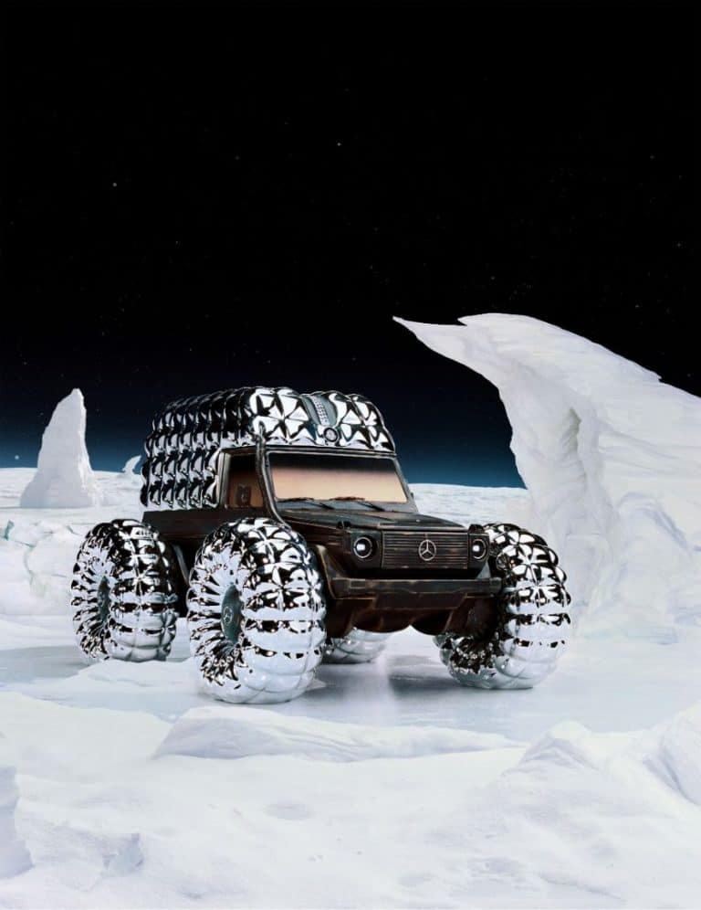 Mercedes-Benz and Moncler Collaborate to Unveil PROJECT MONDO G at London Fashion Week Mercedes-Benz and Moncler Collaborate to Unveil PROJECT MONDO G at London Fashion Week