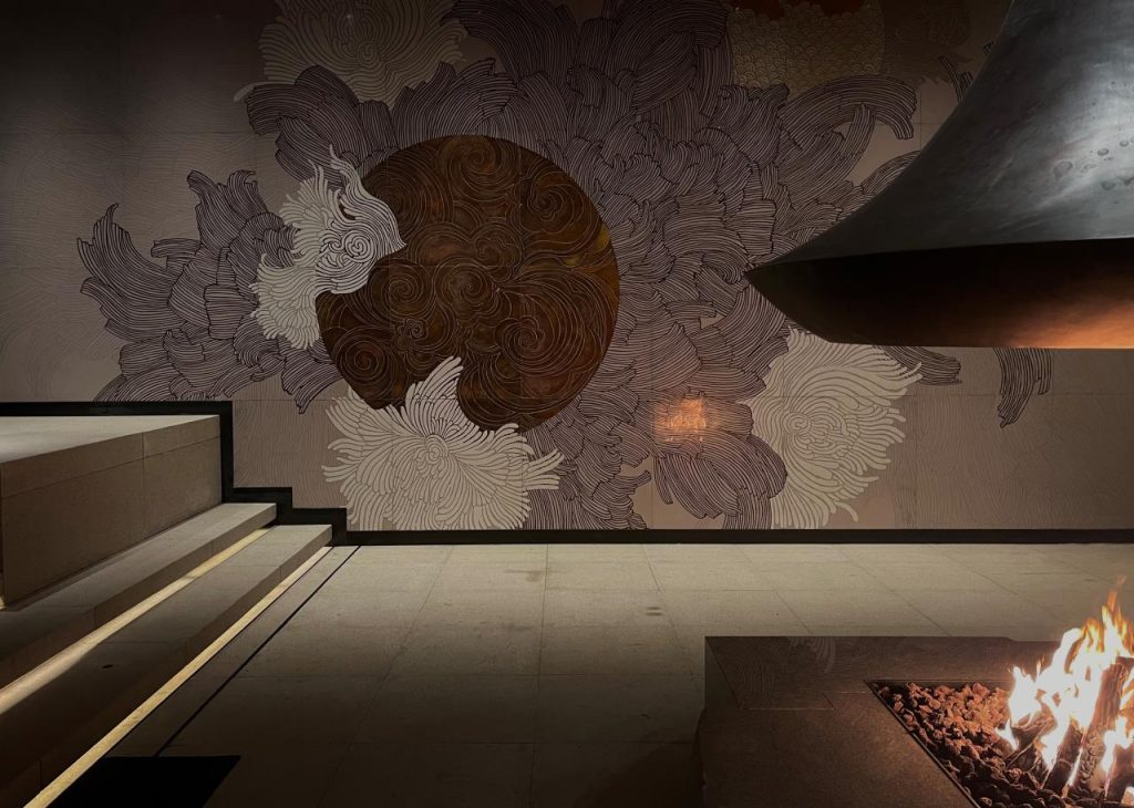 Lina Kusaitė creates stunning lobby artwork for Xitan Hotel in Beijing