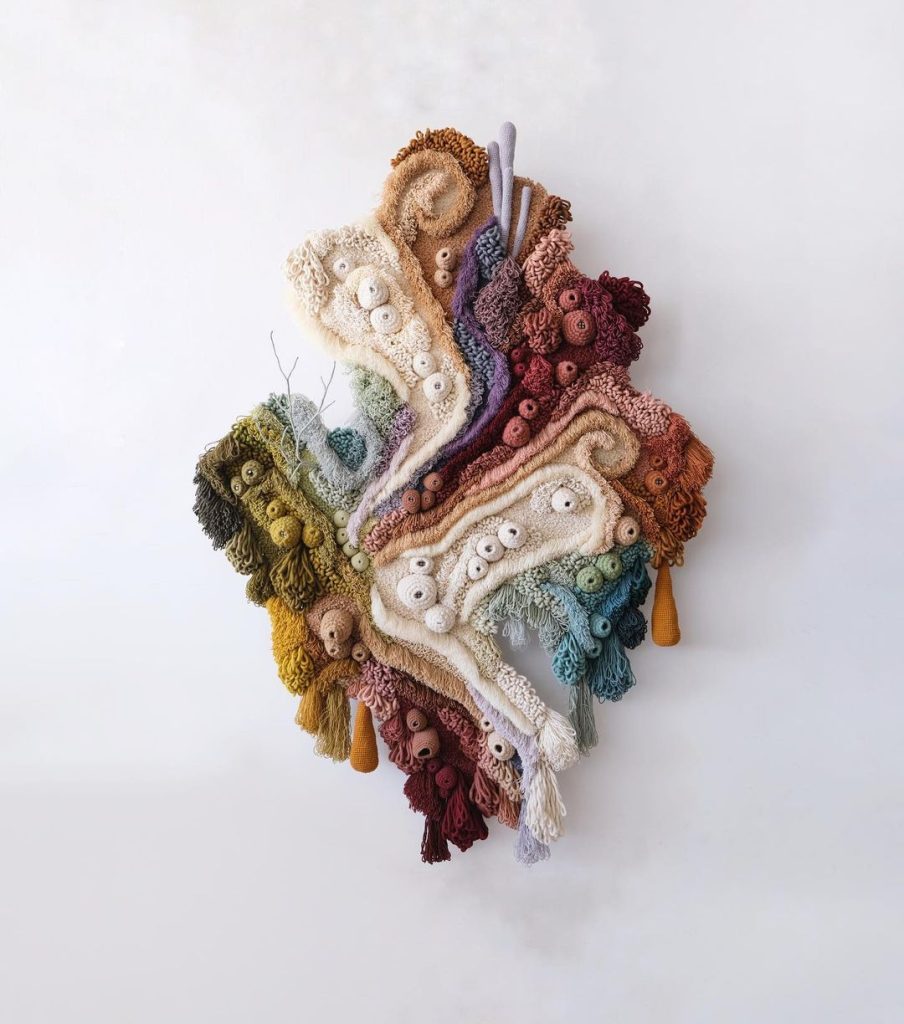 Vanessa Barragão: Weaving Sustainable Art Inspired by the Natural World