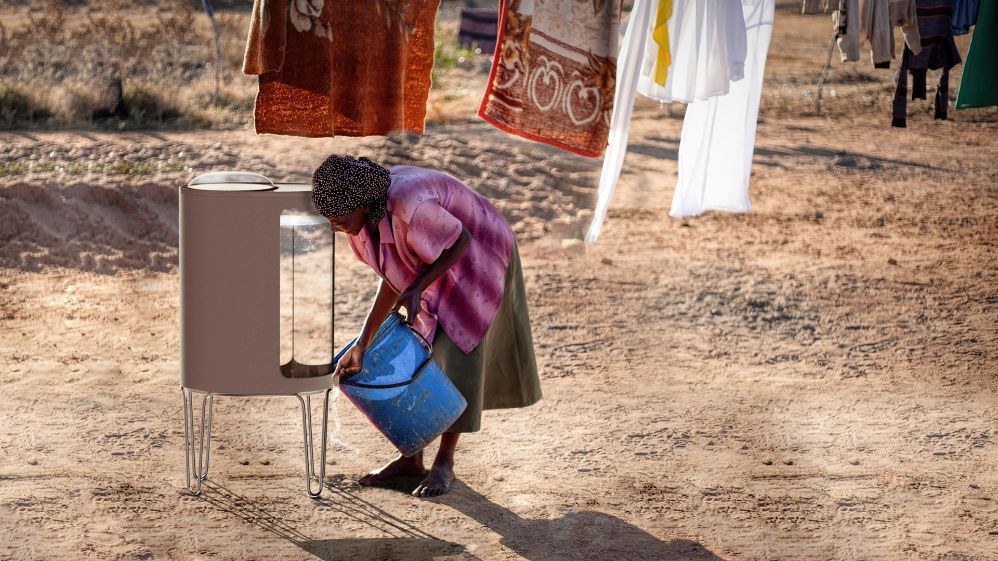 Hans Ramzan designs a solar powered water purifier