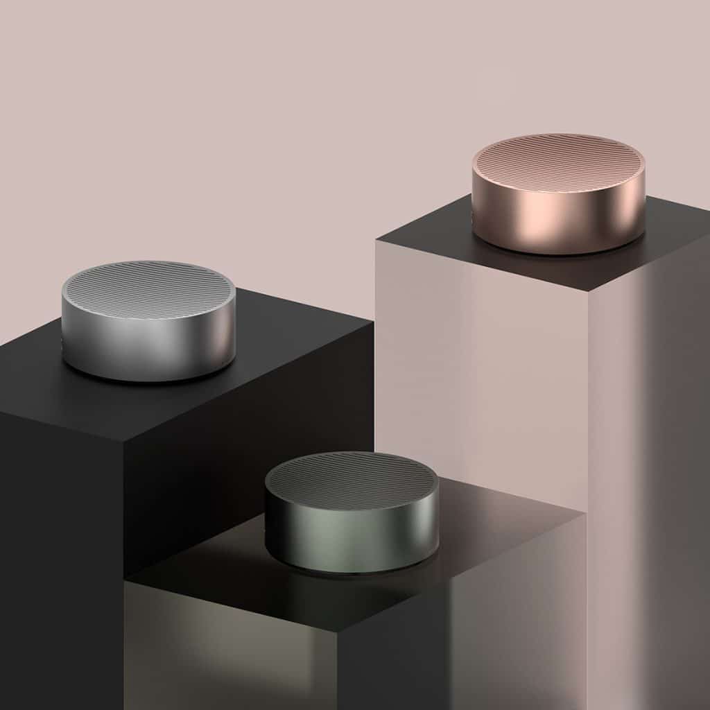 Introducing the Lunar Wireless Speaker: Fusion of Minimalism and Functionality