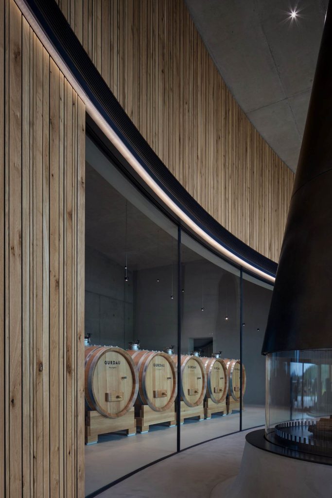 Gurdau Winery: A Harmonious Blend of Architecture, Landscape, and Wine