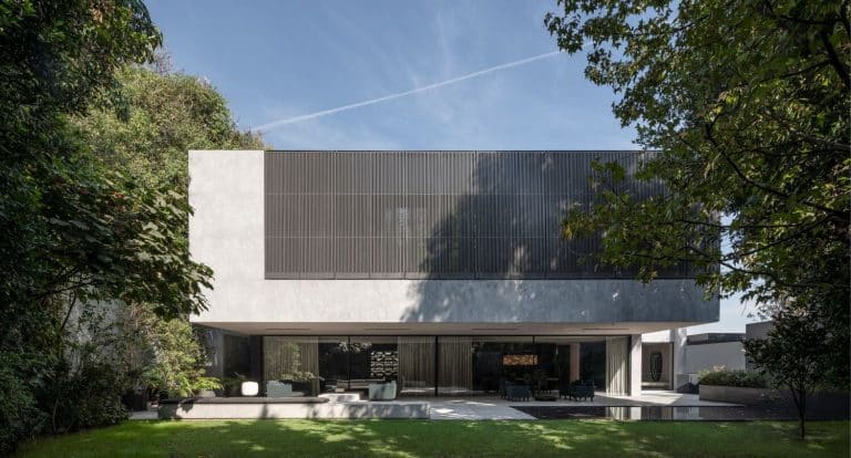 AdH House Communicates By Principles of Simplicity And Neutrality AdH House