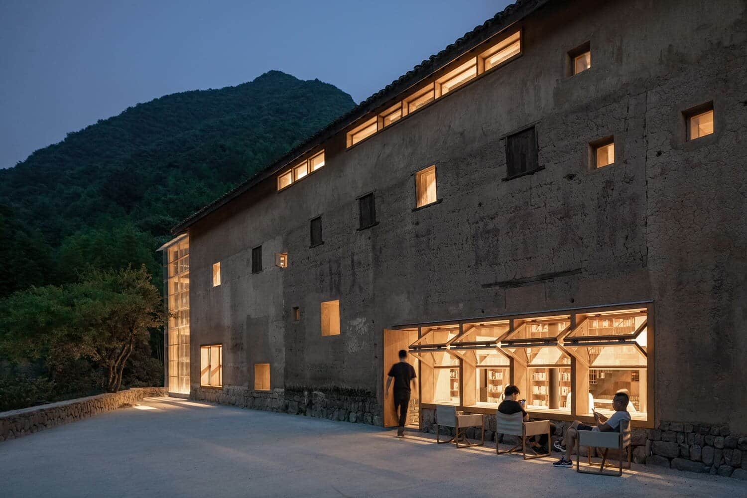 Atelier tao+c Redesigns And Regenerates