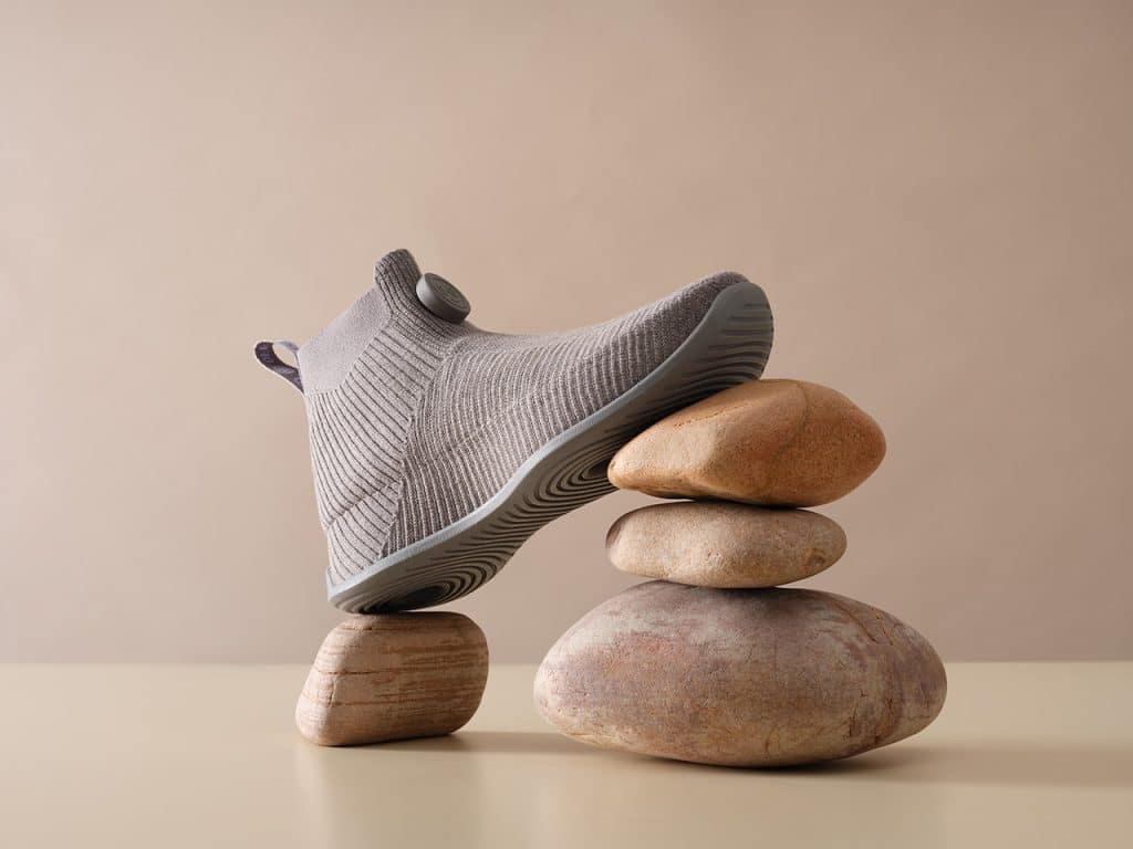 Allbirds Unveils the World's First Net Zero Carbon Shoe: The M0.0NSHOT -  Visual Atelier 8