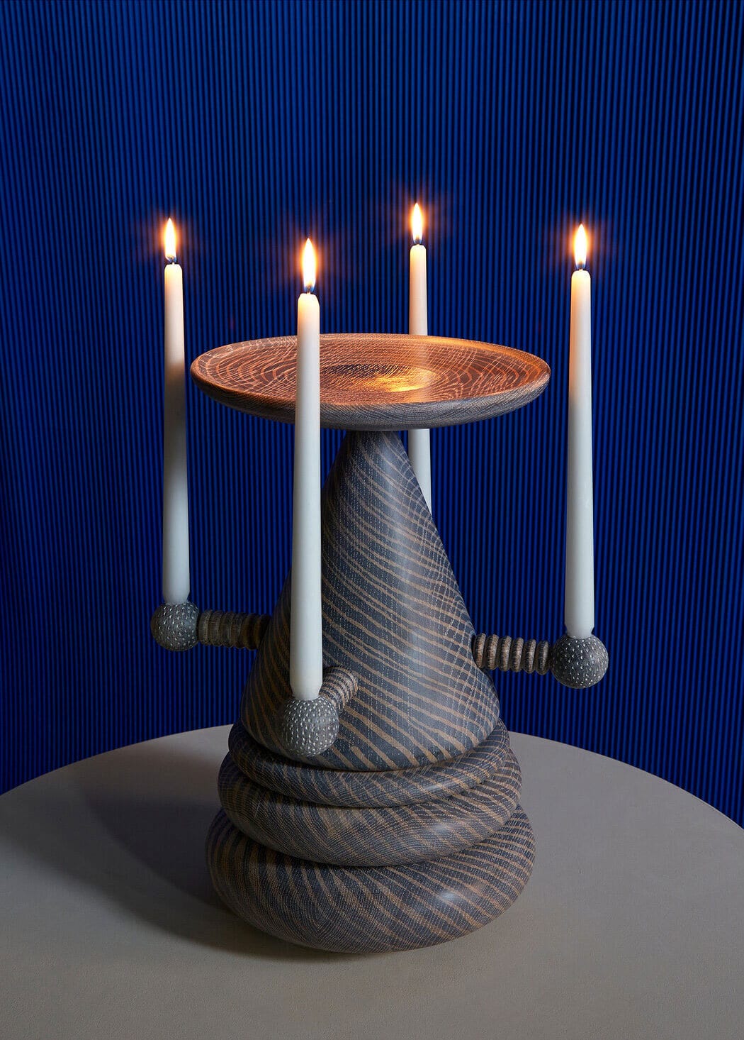 Hamilton Holmes Enhances Wood Furniture In OXALINO Visual Atelier 8