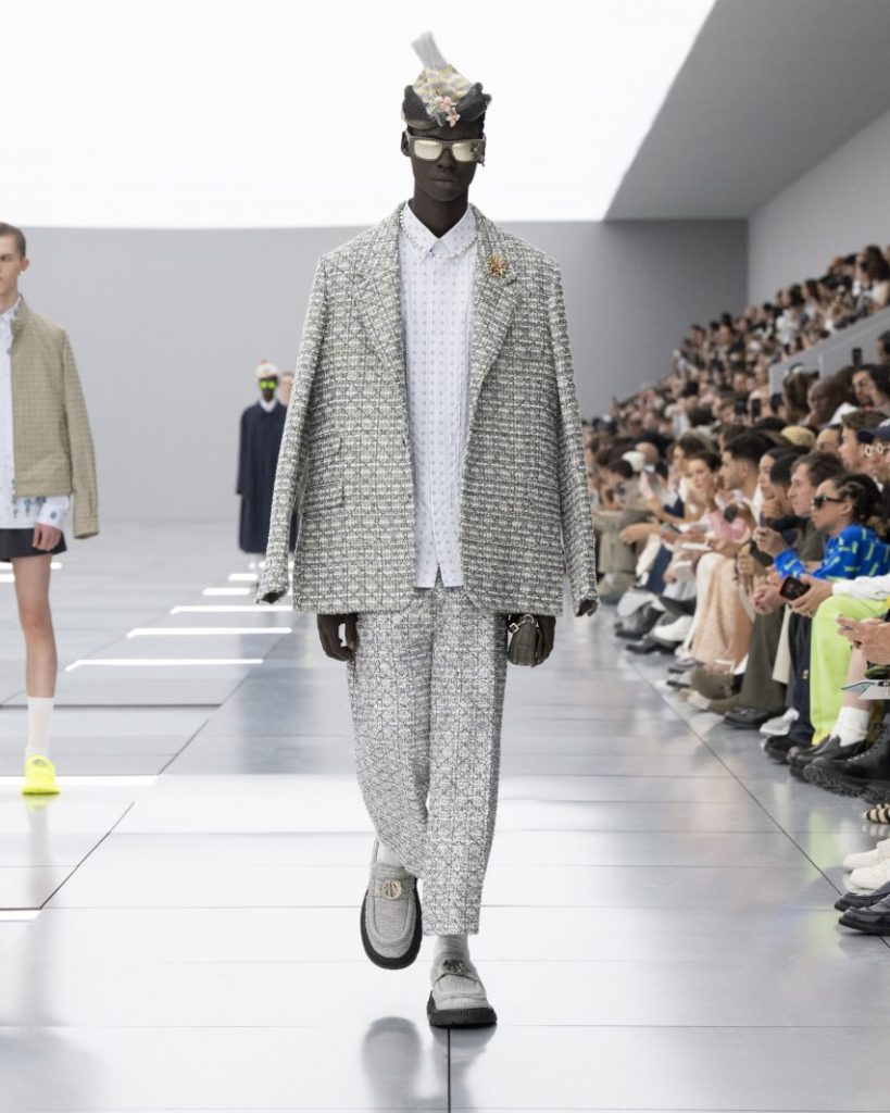 Dior Presents a Captivating "Mechanical Garden" at its Spring Summer 2024 Menswear Show