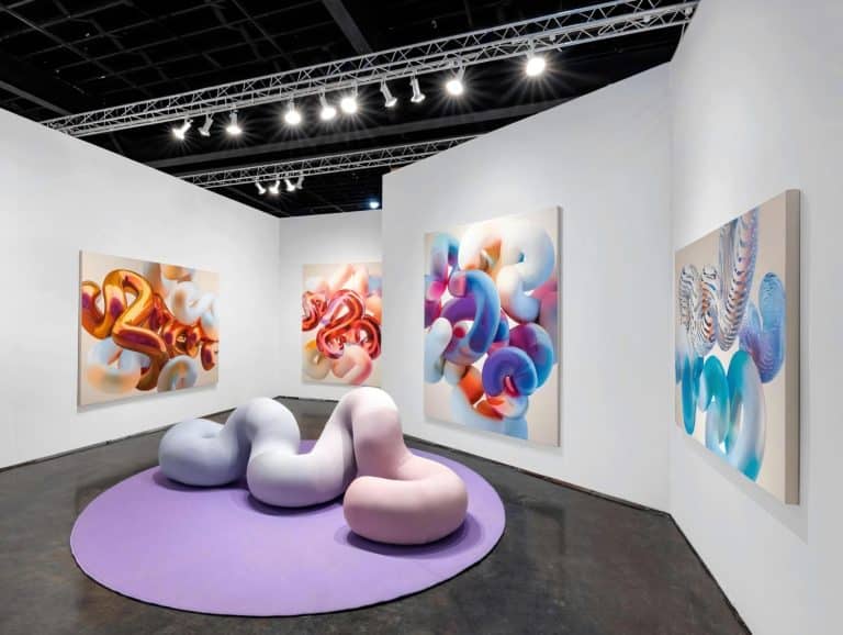 Thehighkey's Spline Sculpture: An Unique Fusion of AI and Robotic Fabrication Colorful abstract modern art paintings at Visual Atelier 8 art gallery.