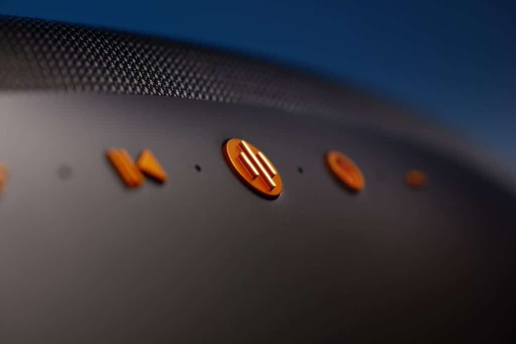 Only 60 Units Will Be Made of the New $899 Bowers & Wilkins McLaren Edition  Zeppelin Wireless Speaker - Future Audiophile Magazine