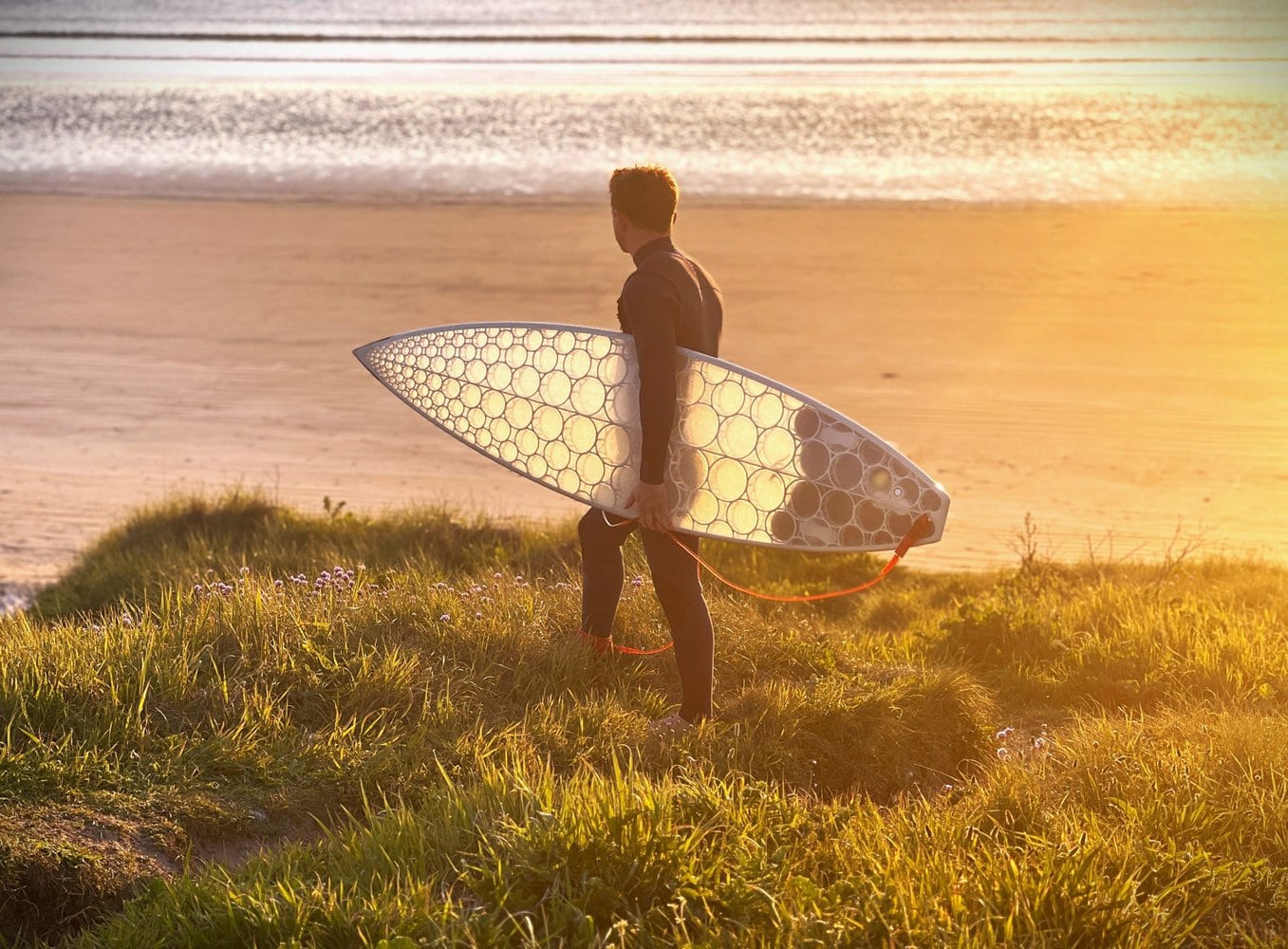 Revolutionizing Surfing: Eco-Friendly 3D-Printed Algae Surfboards Set to Make Waves
