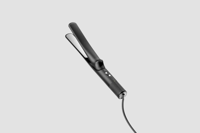 Nurd Empowering Men in Grooming Innovation by Junwoo Lim