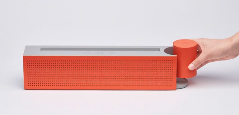 Vibrary Digital LP Player Bridging Stars and Fans