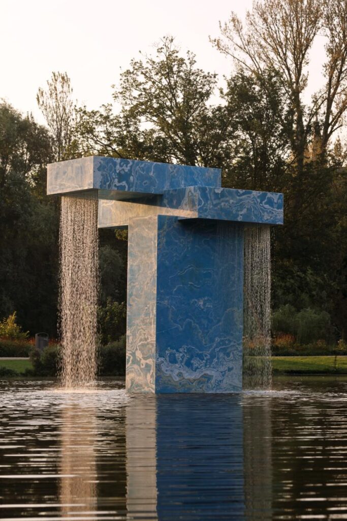 "Vondel Fountain, Stacked": SolidNature And Sabine Marcelis' Monumental Installation