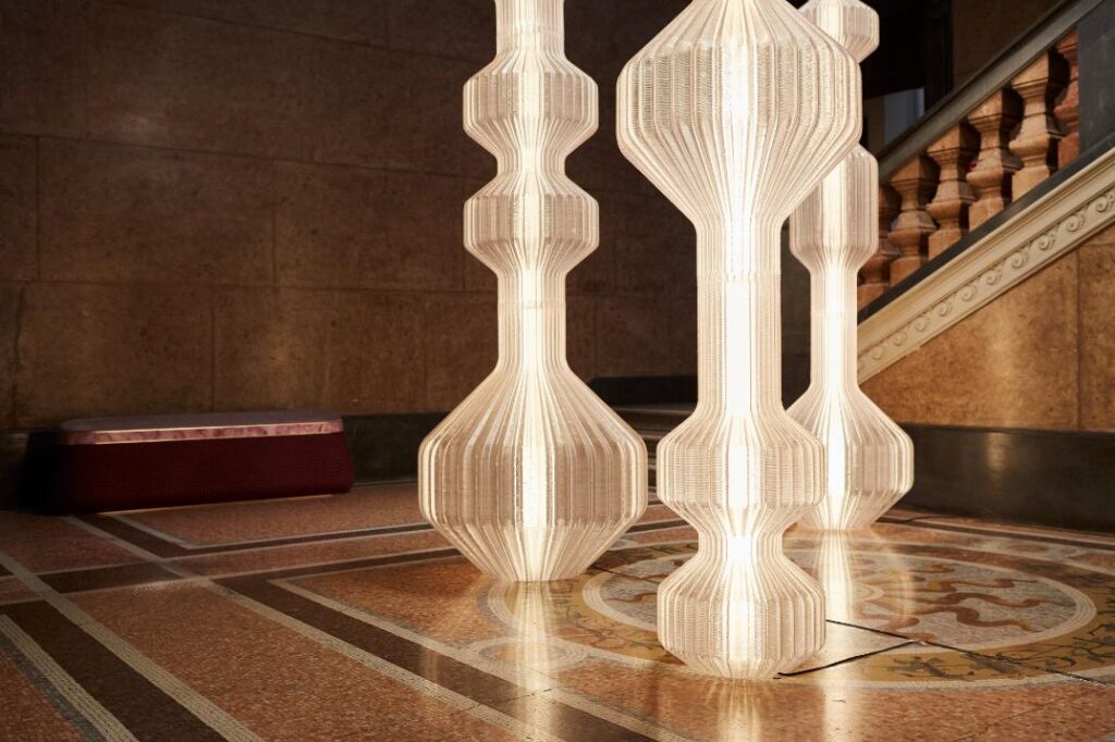 Monumenta by Lucas Zito: Sustainable, customizable 3D-printed lighting 