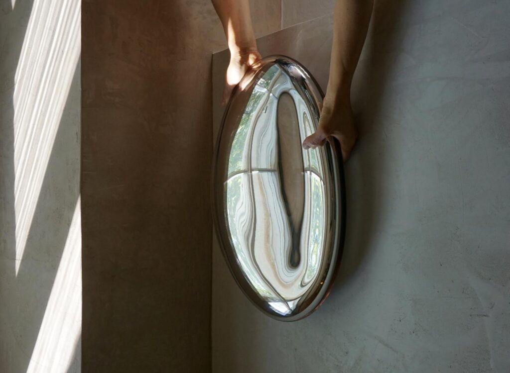 CONTEMPORARY REFLECTIONS MIRROR SCULPTURES Studio Milena Kling Visual Atelier 8 design 4 1