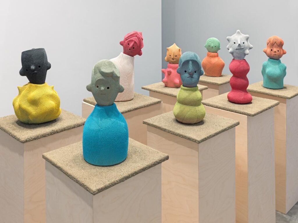 Ross + Kramer presents En Iwamura’s “Mask”: Exploring identity through ceramic art