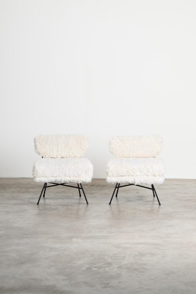 06 GC NILUFAR GALERIE56 LA DOLCE VITA BBPR ELETTRA ARMCHAIRS Ph. Filippo Pincolini