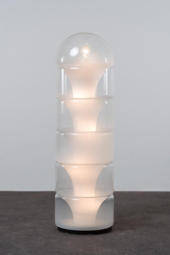17 GC NILUFAR GALERIE56 LA DOLCE VITA MAZZEGA FLOOR LAMP PARACARRO ©danieleiodice
