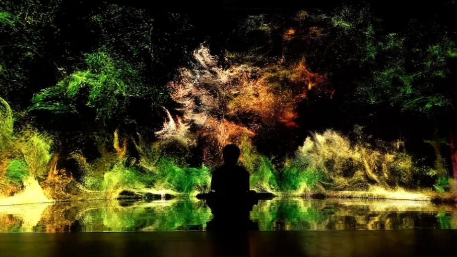 Digital artwork by Cao Yuxi combining artificial intelligence and data visualization