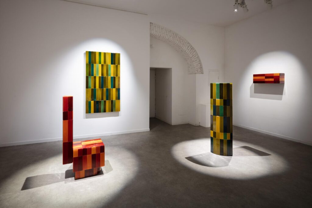 SO-Colored: How we+ creates furniture through microalgae color innovation