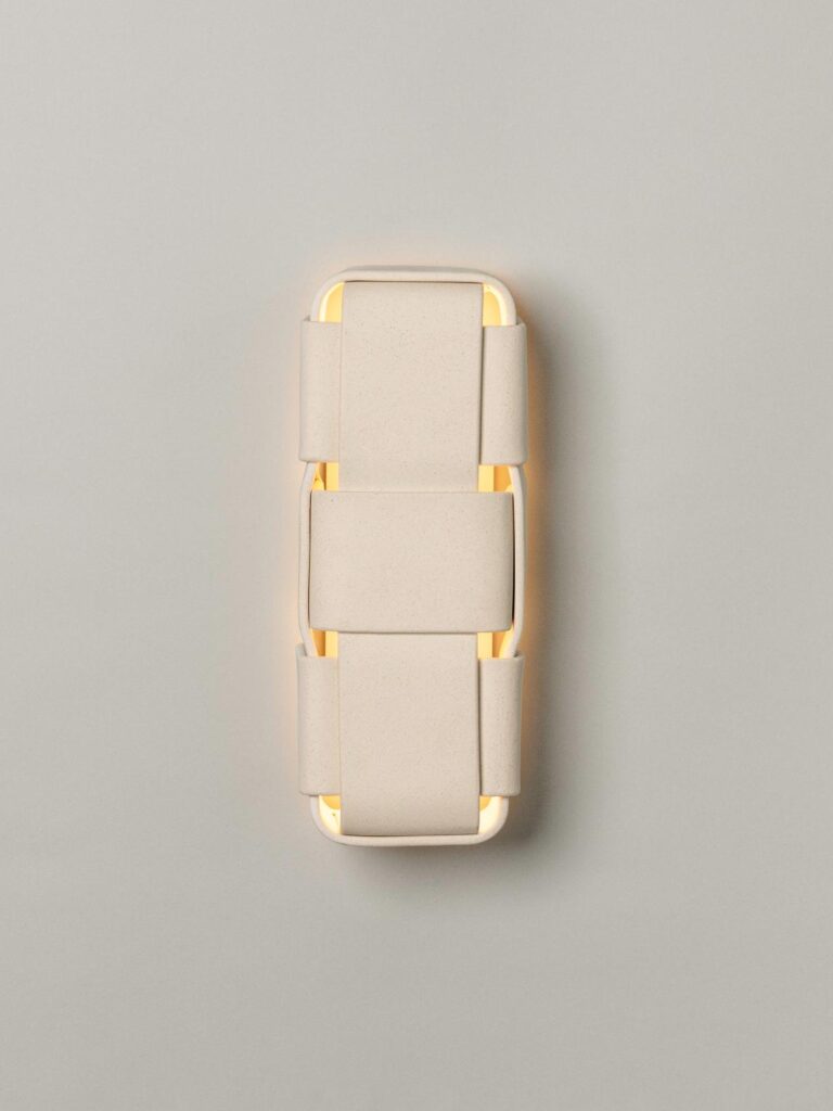 SIN Stria 3 Sconce Bone 1