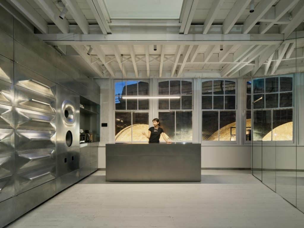 Unknown Works designs SALT Salon Borough in Victorian storehouse London -