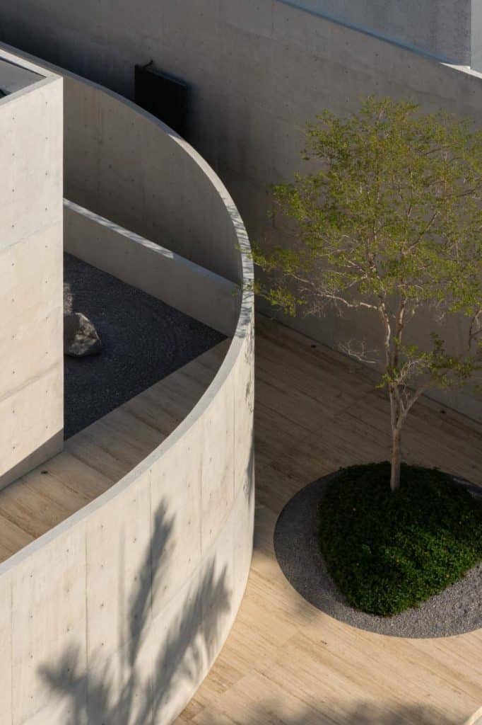 Casa Tao by HW Studio creates architecture of shade and memory -