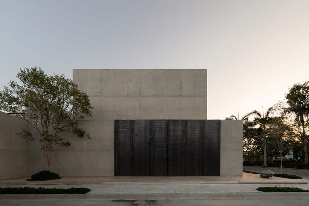 Exterior view of Casa Tao by HW Studio