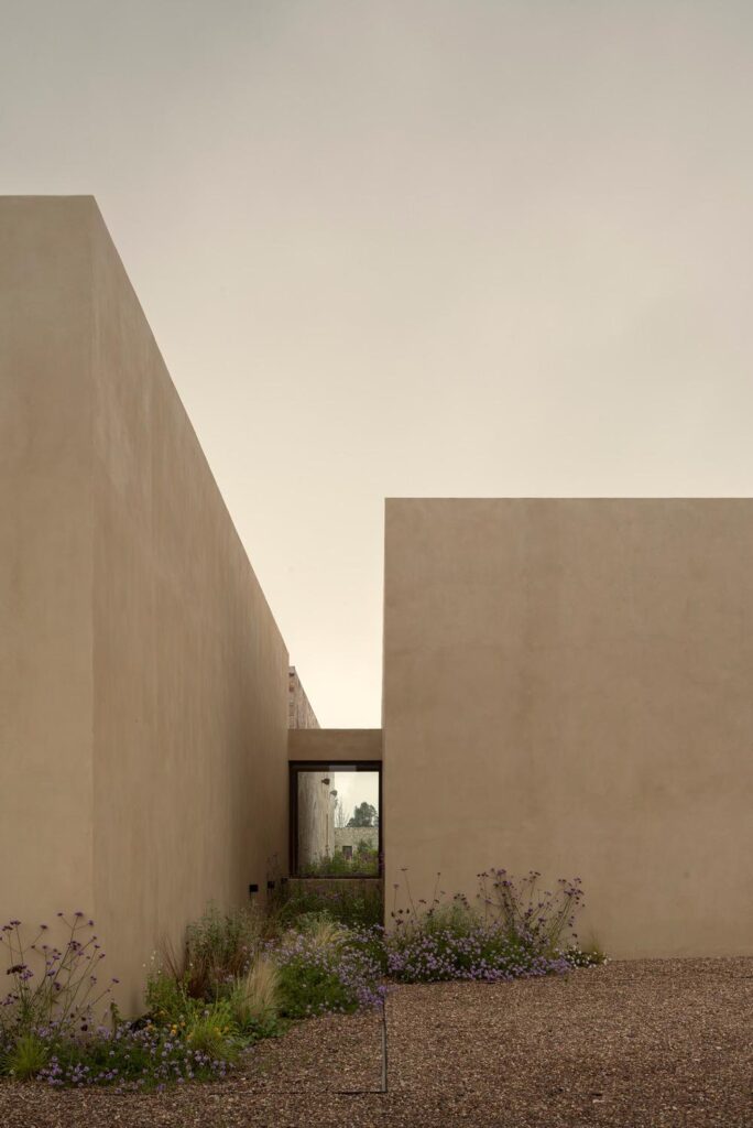 Exterior view of Casa San Francisco by Jorge Garibay Architects