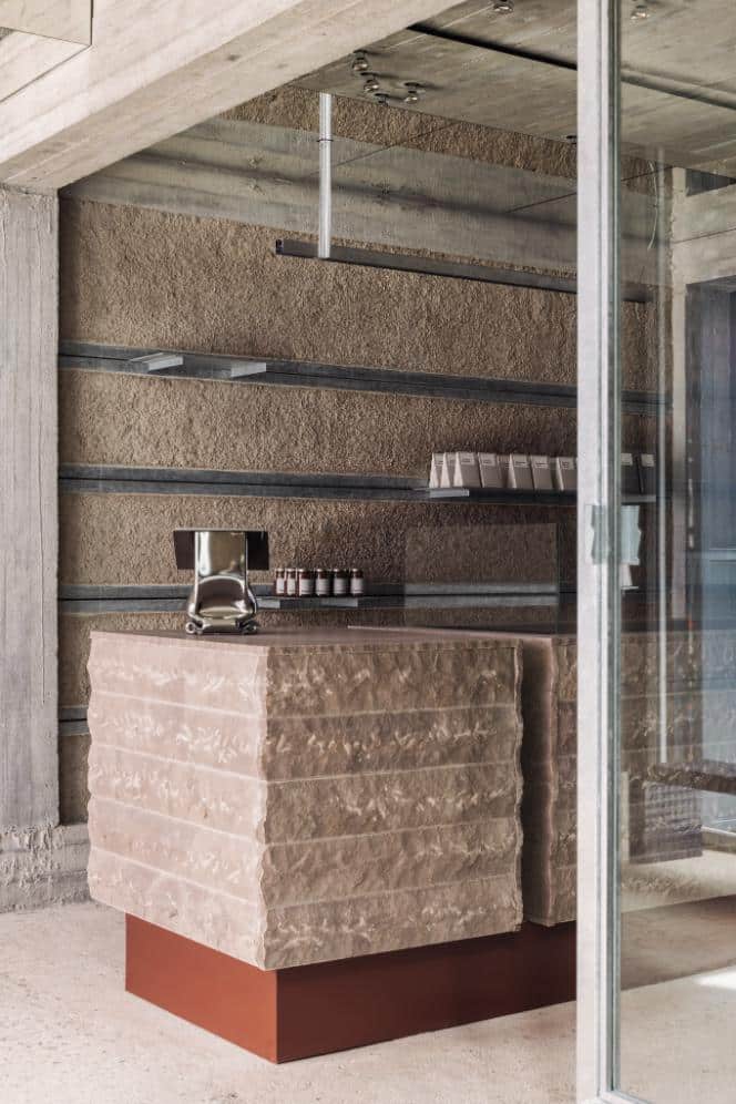 Contekst designs The Chocolate Maker in Ghent’s Graffiti Alley -