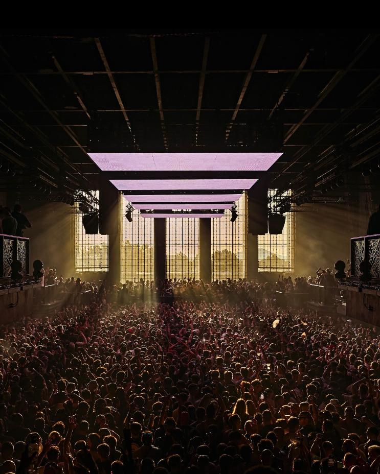 W1 Curates presents Frieze London 2025 programme connecting art and technology -
