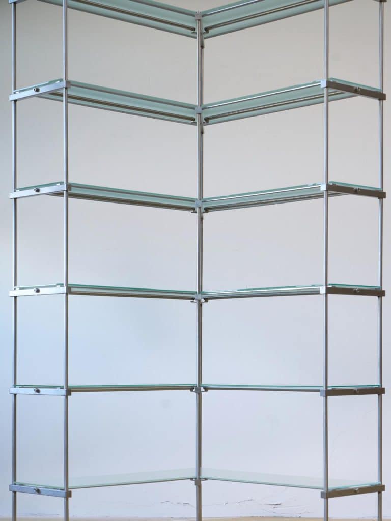 Frederik Fialin designs modular Spaghetti Shelf System for adaptable interiors -