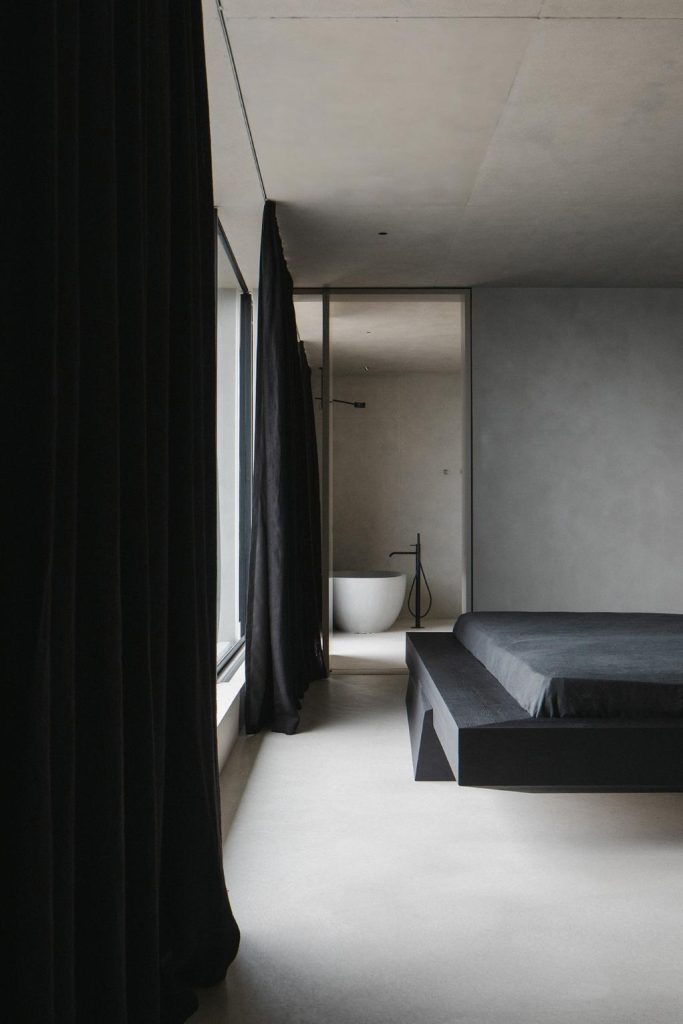 Minimalist Architecture: Villa Mahler by Philipp Architekten -