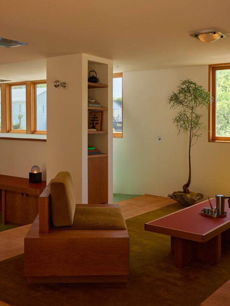 22RE creates a residentially inspired office for Day Job -