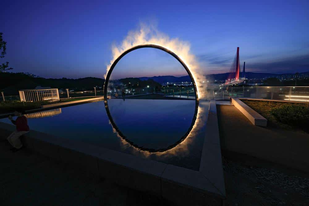 James Tapscott unveils a contemplative public art installation in Seoul -