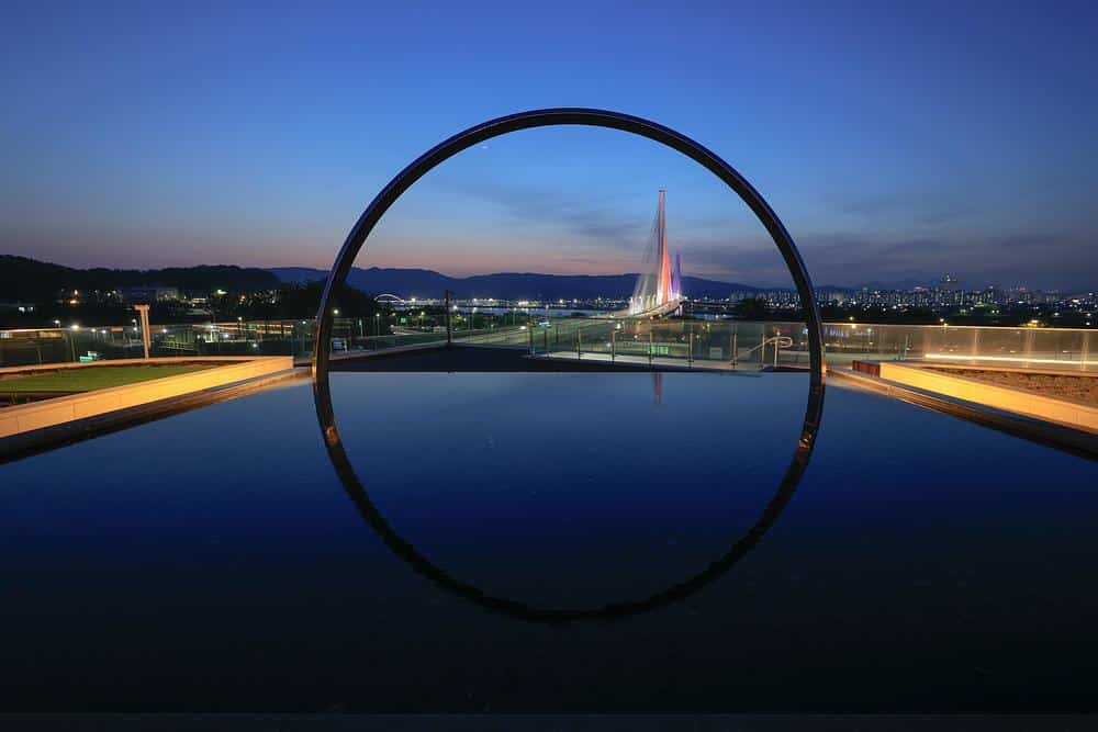 James Tapscott unveils a contemplative public art installation in Seoul -
