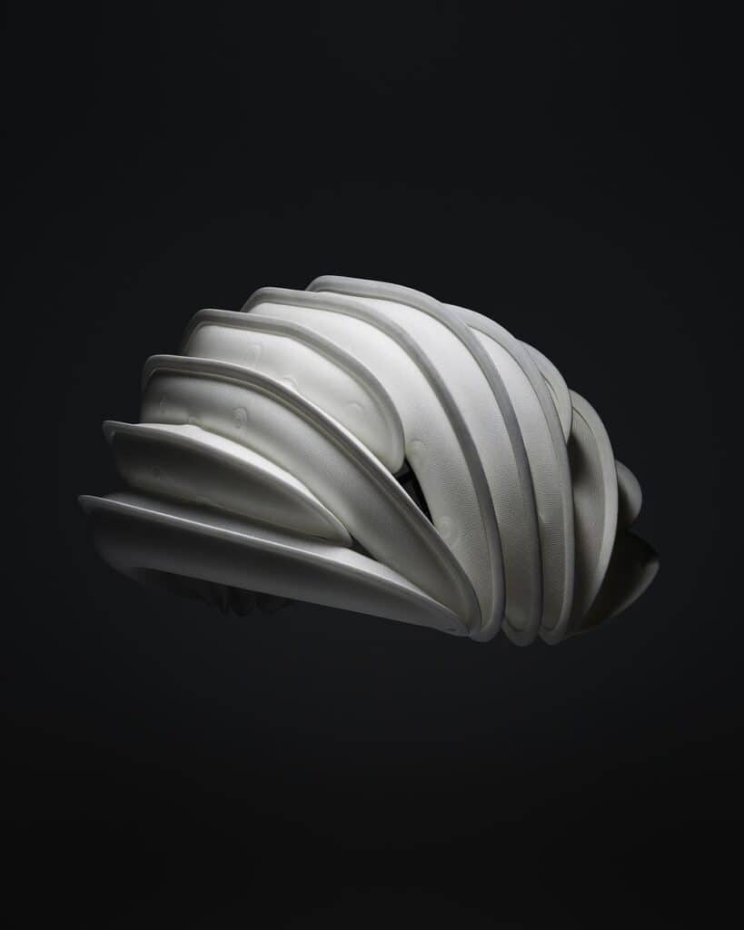 Ventete introduces air powered micro collapsible helmet technology -