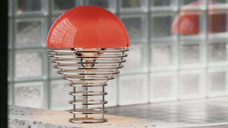 FRAME debuts an AI-crafted film for Verpan’s Wire Portable Lamp FRAME debuts an AI-crafted film for Verpan’s Wire Portable Lamp