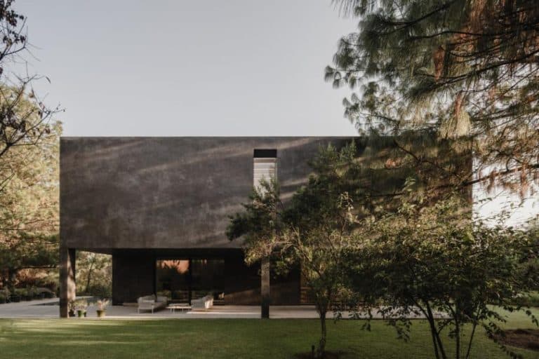 Architecture of Casa Ocote by PPAA as a serene family refuge Architecture of Casa Ocote by PPAA as a