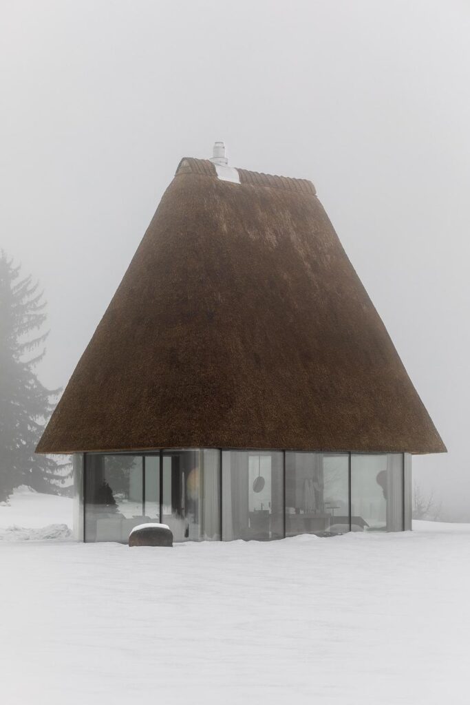 Guesthouses by YOD Group reinterpret the Ukrainian hata-mazanka -