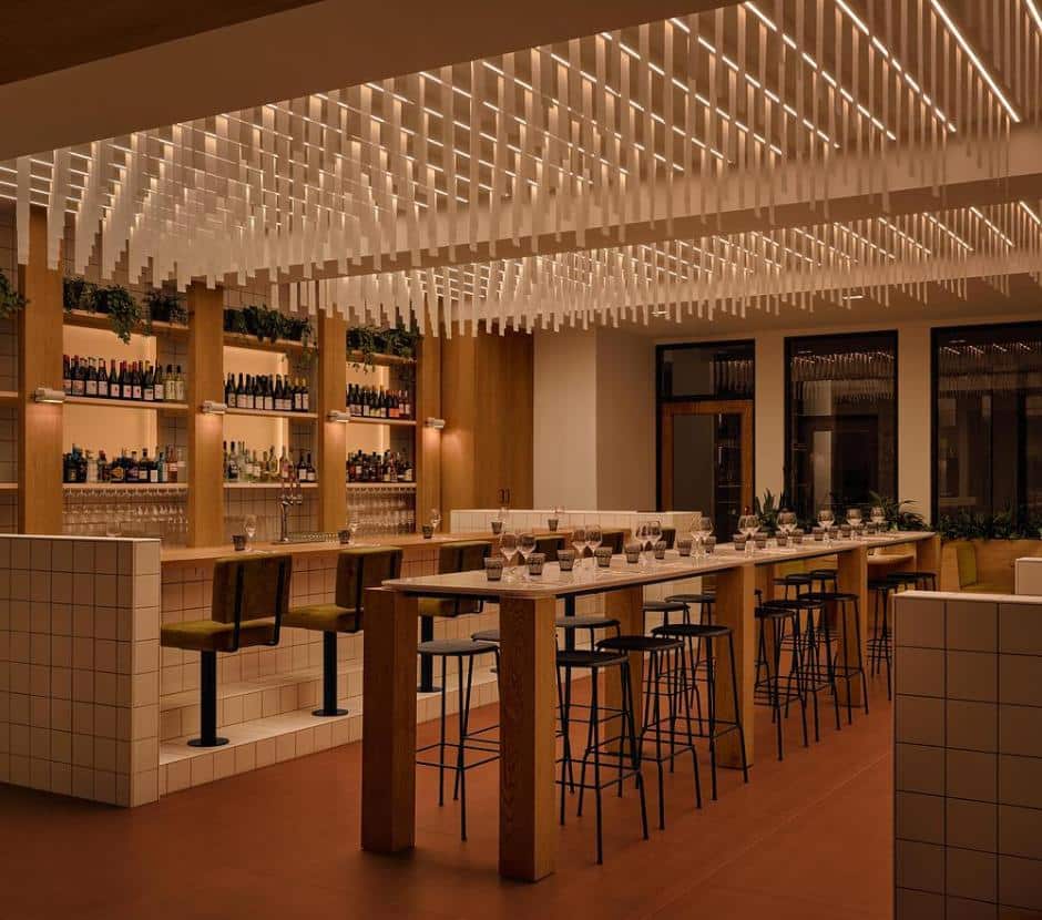 Hybrid bistro and café reinterpret corporate interior design -