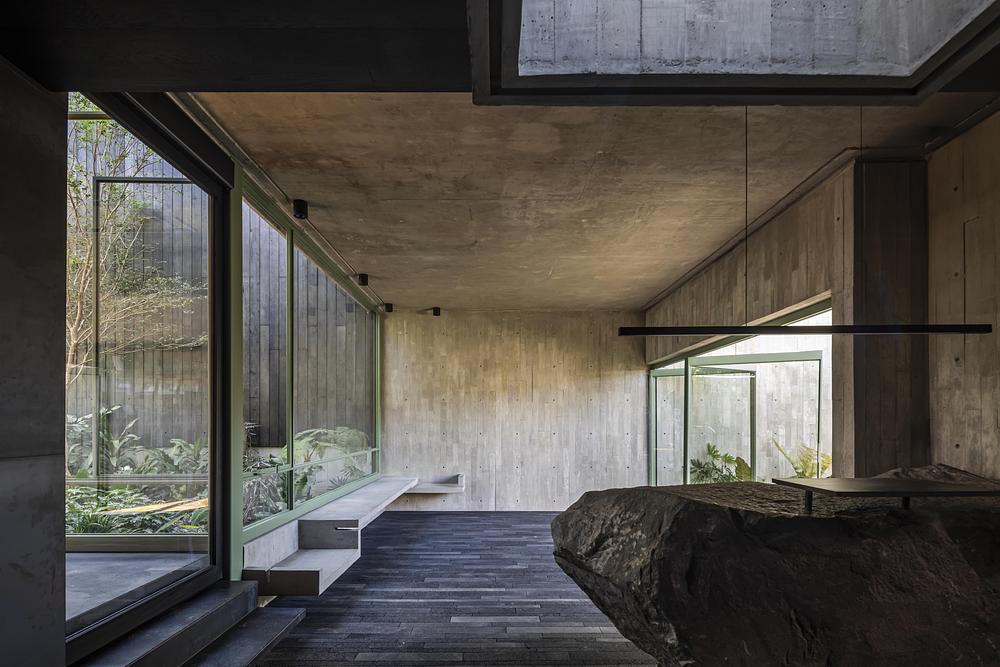 Taller Di Frenna Arquitectos studio in Colima as a built manifesto of practice -