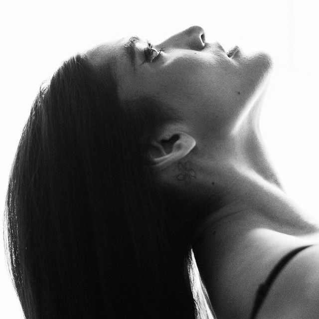 Cover artwork for Tamara Lee track "Touch and Go".