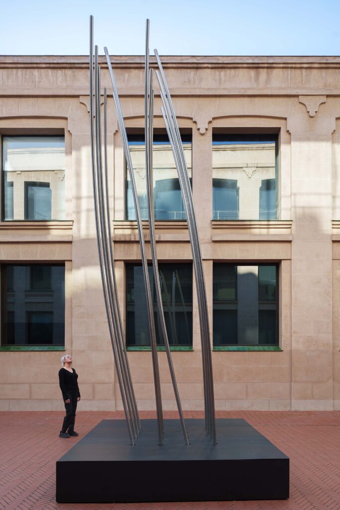 SpY presents Dislocation kinetic sculpture in Madrid -