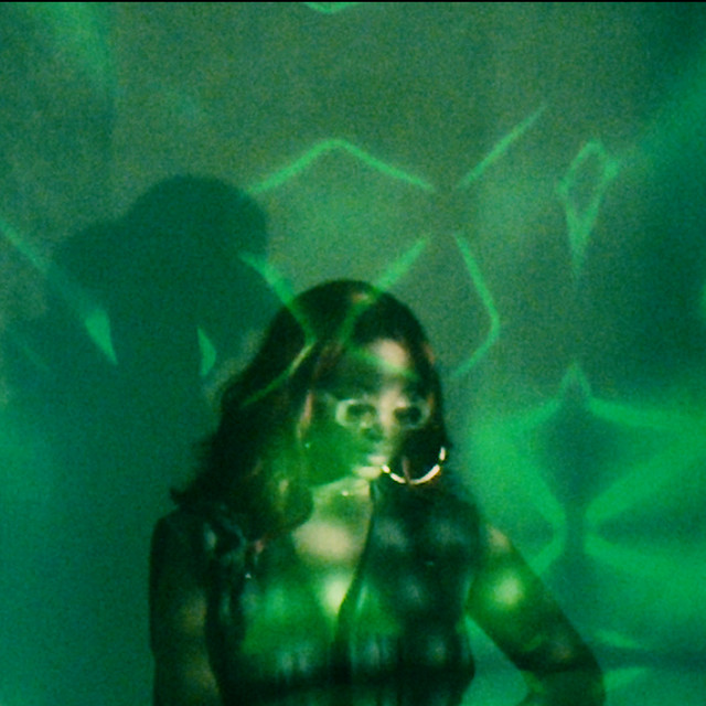 Tan Brown: Green Glow